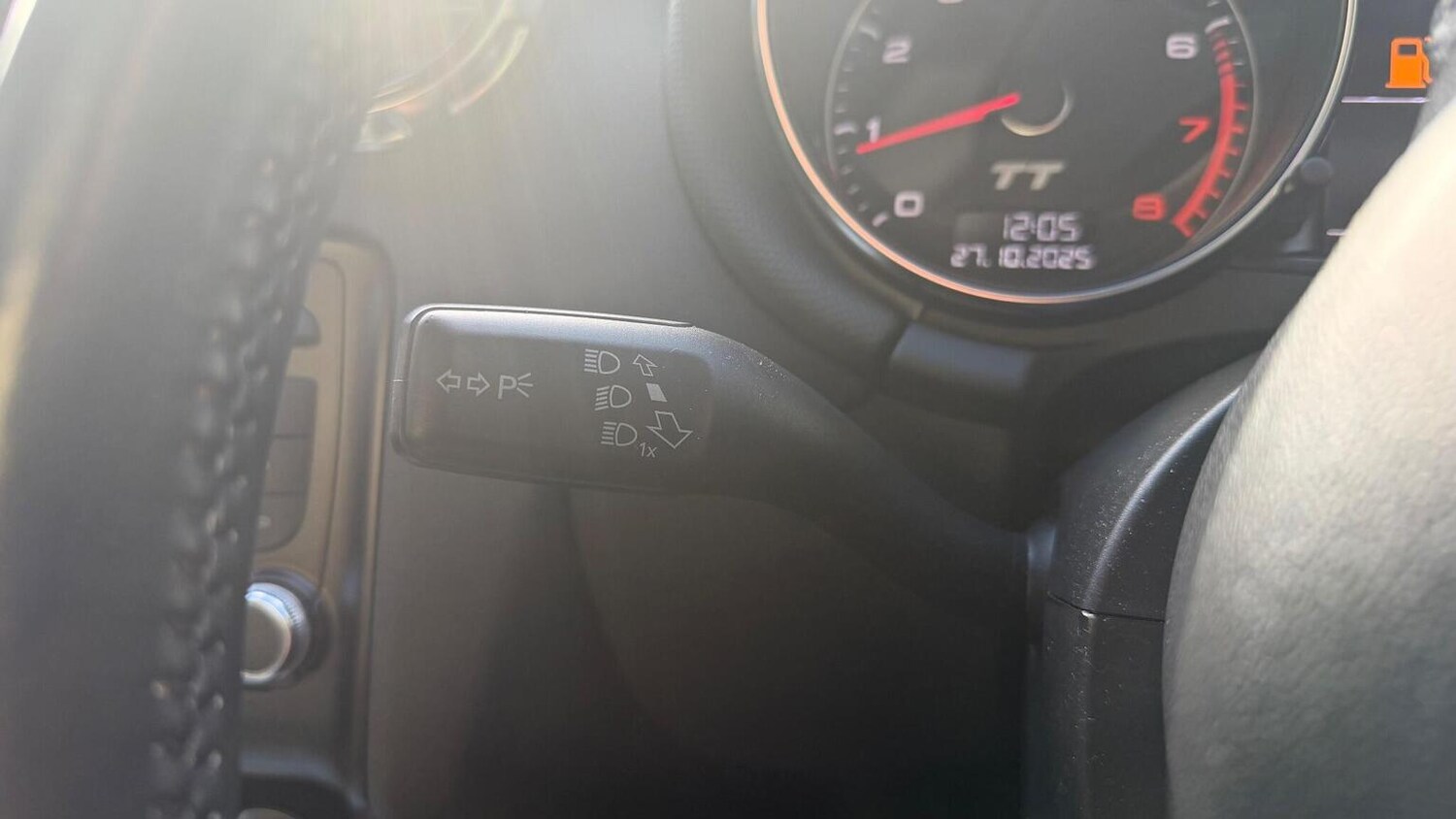 Used Audi TT 2011 for sale - 77247403: Photo 40