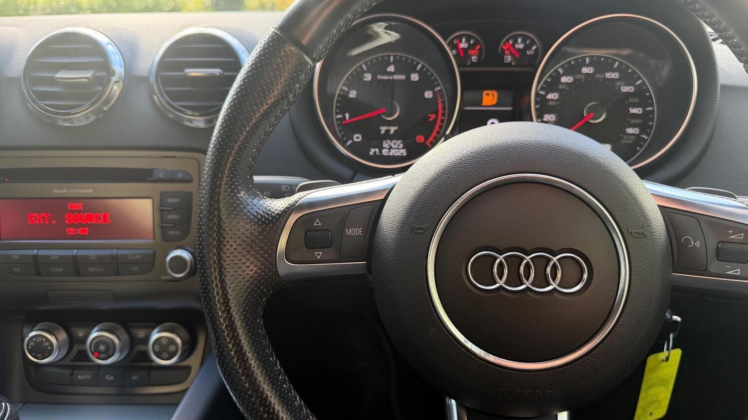 Used Audi TT 2011 for sale - 77247403: Photo 47