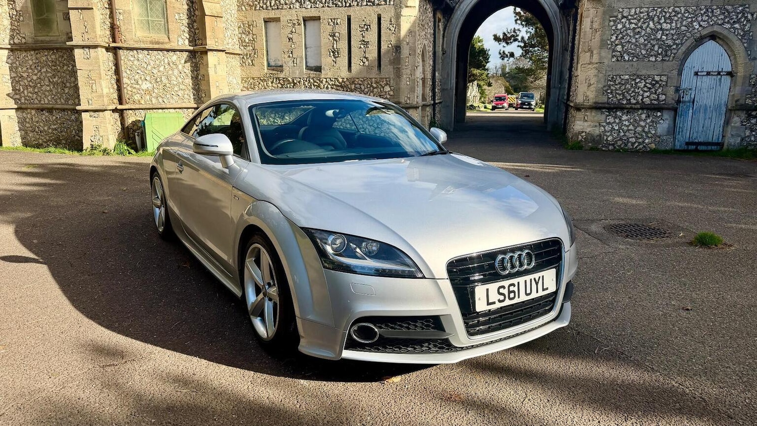 Used Audi TT 2011 for sale - 77247403: Photo 9
