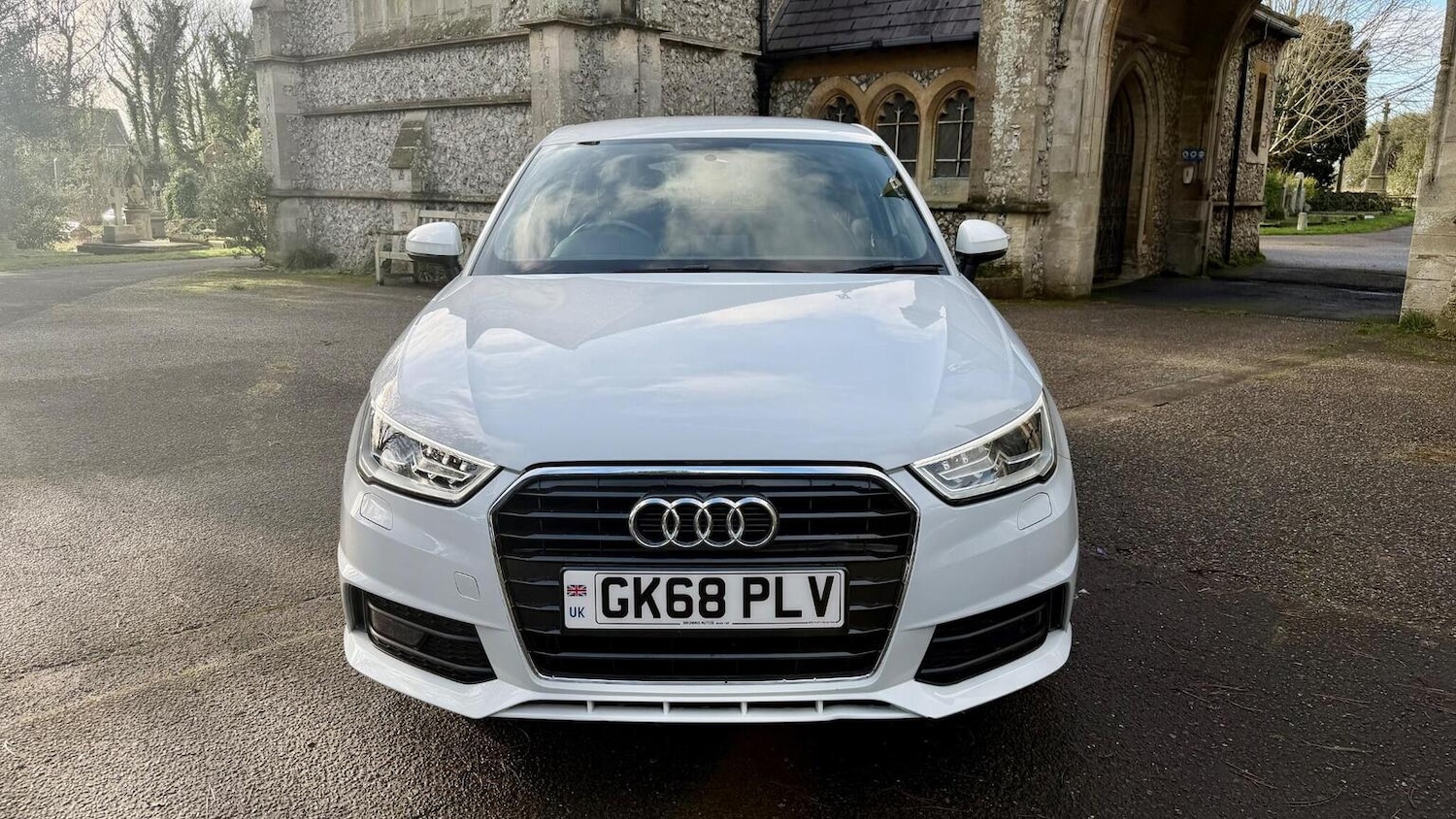 Used Audi A1 2018 for sale - 77247407: Photo 2