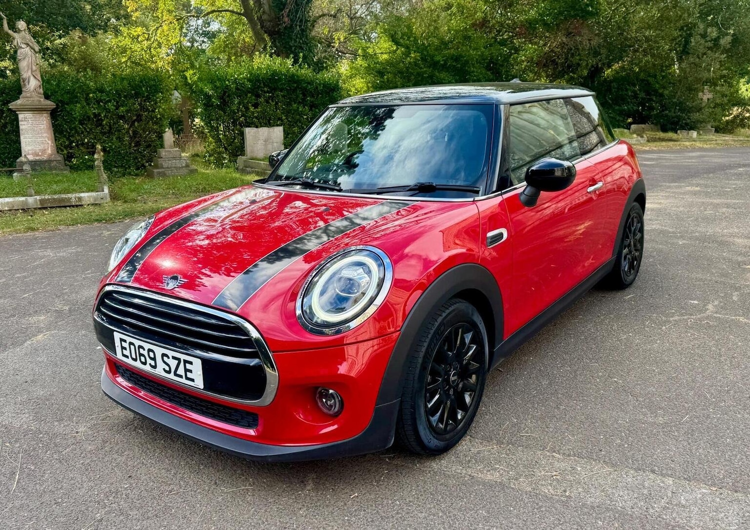 Used MINI Hatch 2019 for sale - 77247410: Photo 2