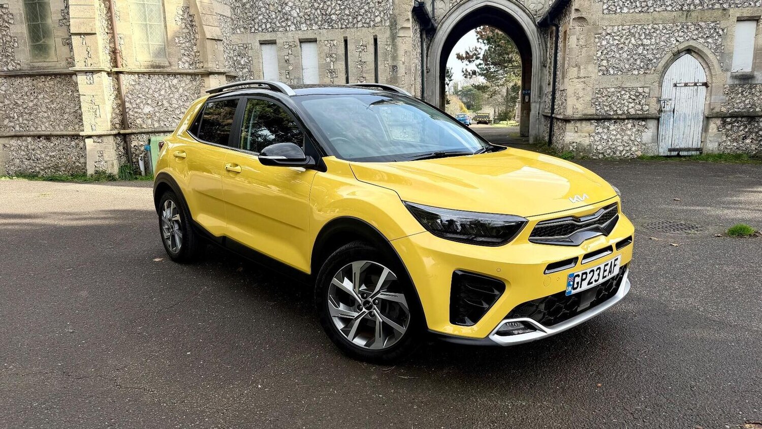 Used Kia Stonic 2023 for sale - 77247404: Photo 11