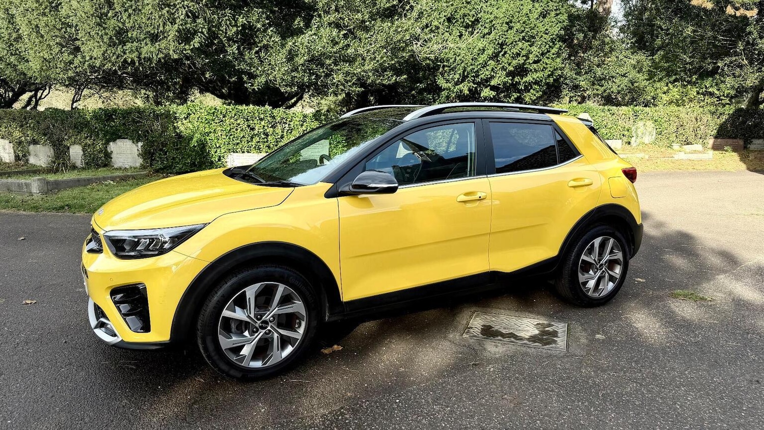 Used Kia Stonic 2023 for sale - 77247404: Photo 2