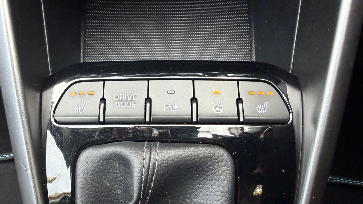 Used Kia Stonic 2023 for sale - 77247404: Photo 34