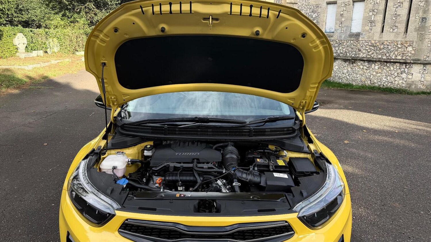 Used Kia Stonic 2023 for sale - 77247404: Photo 42