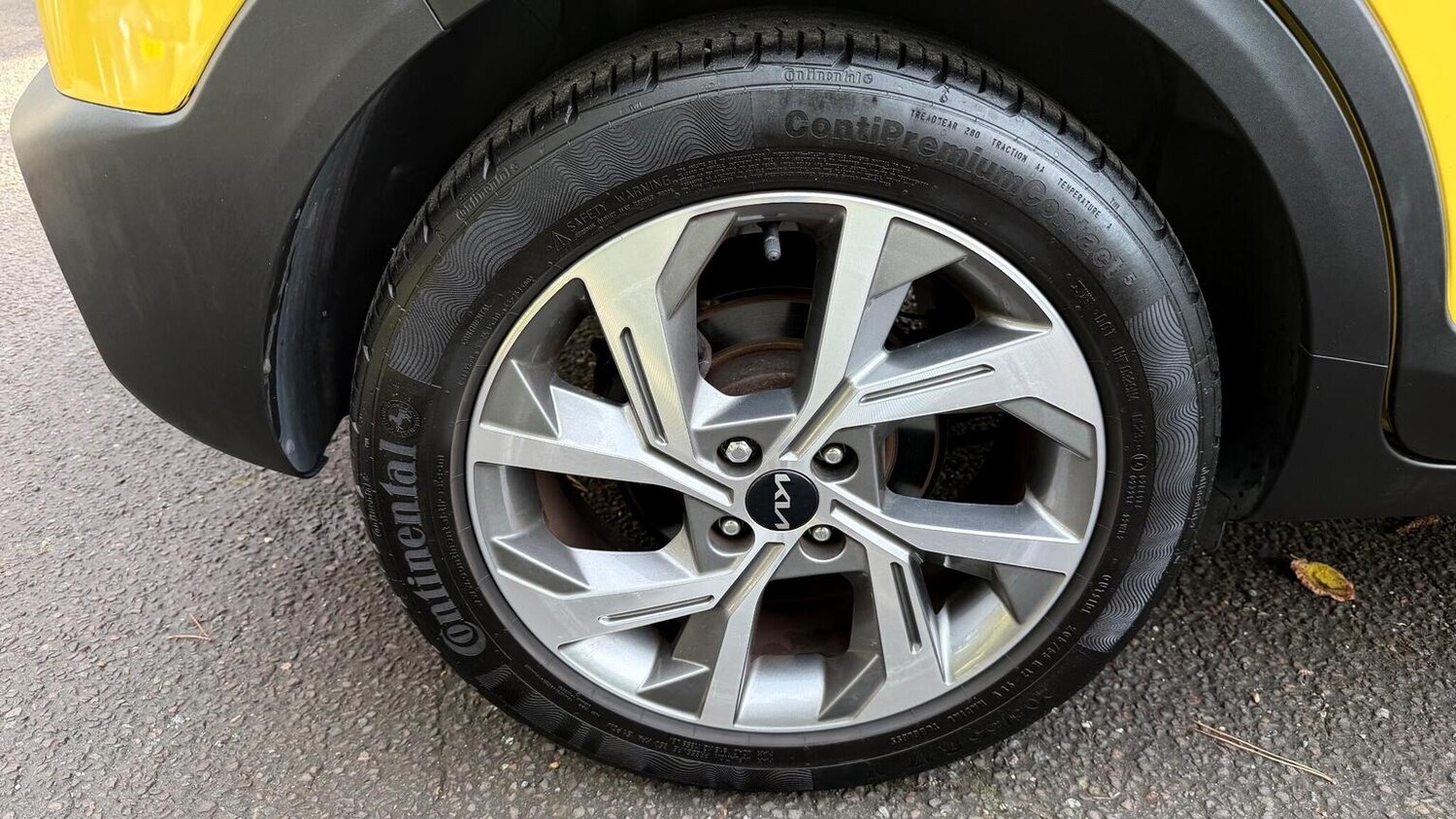 Used Kia Stonic 2023 for sale - 77247404: Photo 44