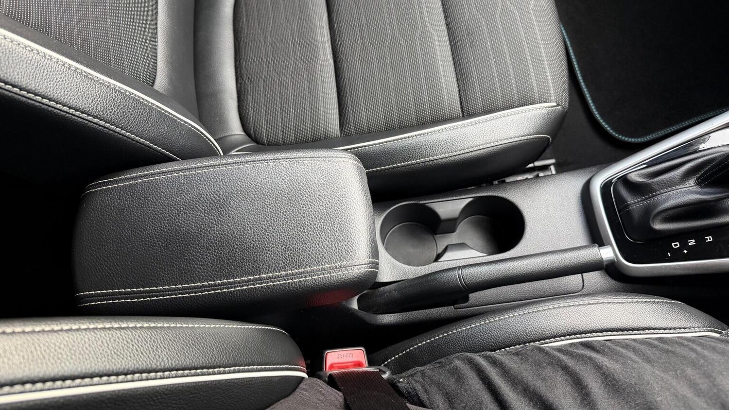 Used Kia Stonic 2023 for sale - 77247404: Photo 64