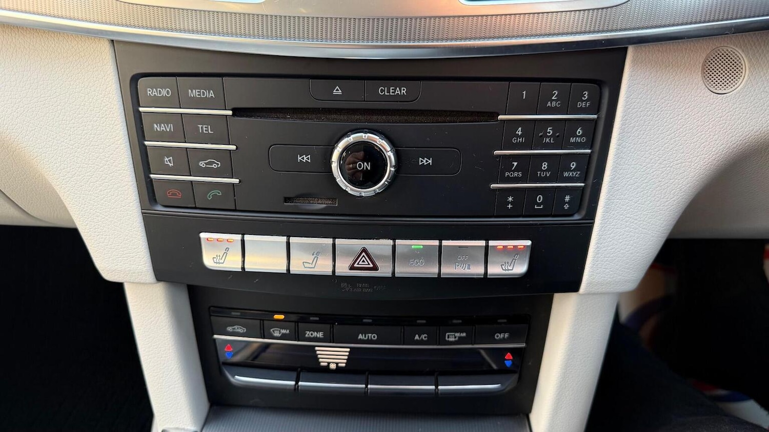 Used Mercedes-Benz E Class 2015 for sale - 77247411: Photo 41