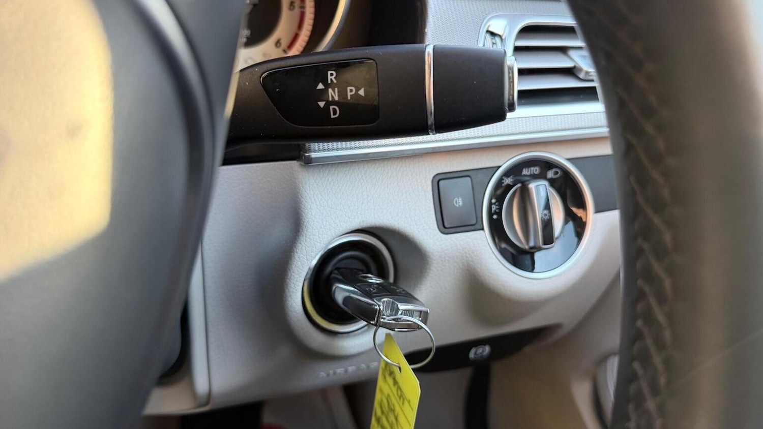 Used Mercedes-Benz E Class 2015 for sale - 77247411: Photo 42