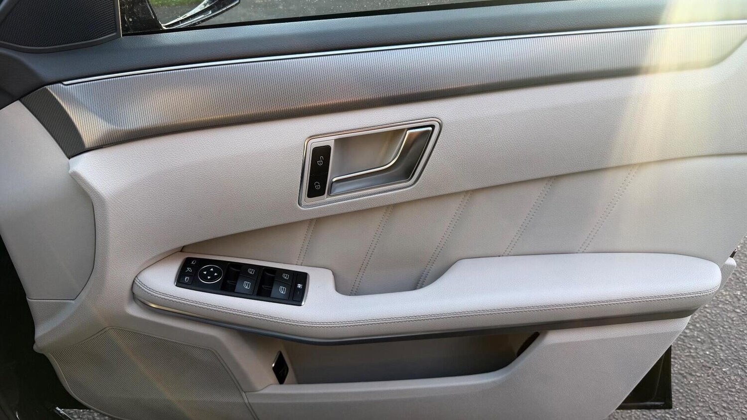 Used Mercedes-Benz E Class 2015 for sale - 77247411: Photo 46