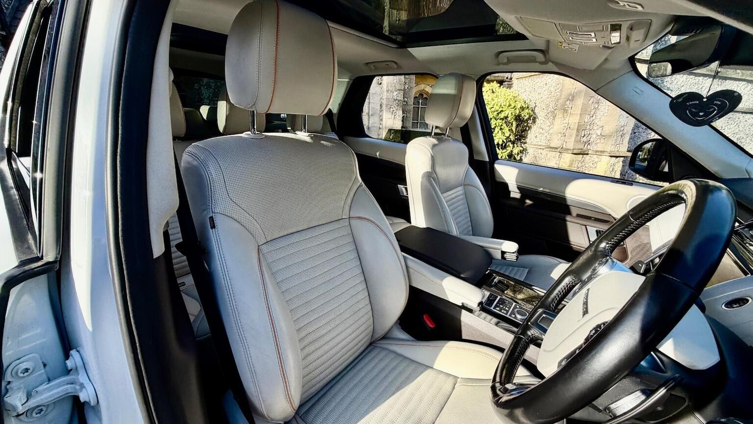 Used Land Rover Discovery 2018 for sale - 77247408: Photo 29