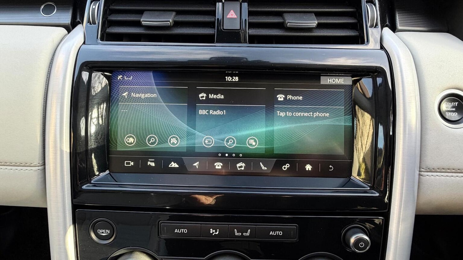 Used Land Rover Discovery 2018 for sale - 77247408: Photo 57