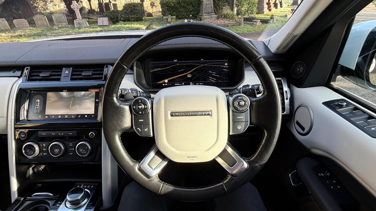 Used Land Rover Discovery 2018 for sale - 77247408: Photo 66