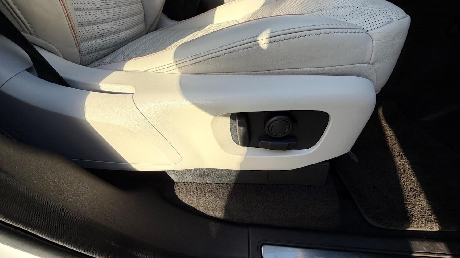 Used Land Rover Discovery 2018 for sale - 77247408: Photo 83