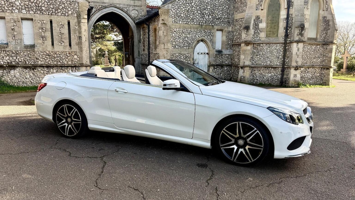 Used Mercedes-Benz E Class 2015 for sale - 77247402: Photo 31