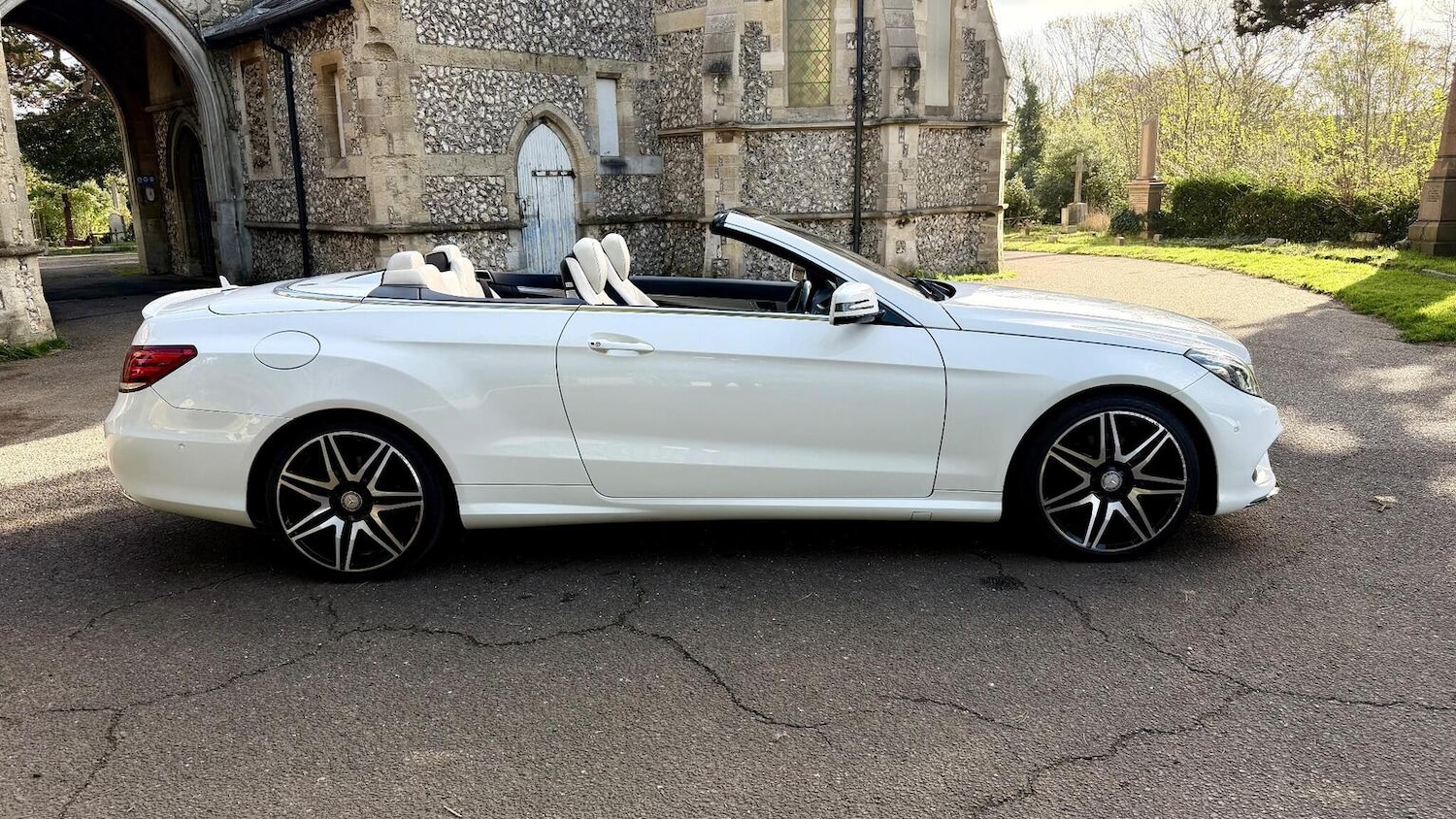 Used Mercedes-Benz E Class 2015 for sale - 77247402: Photo 32