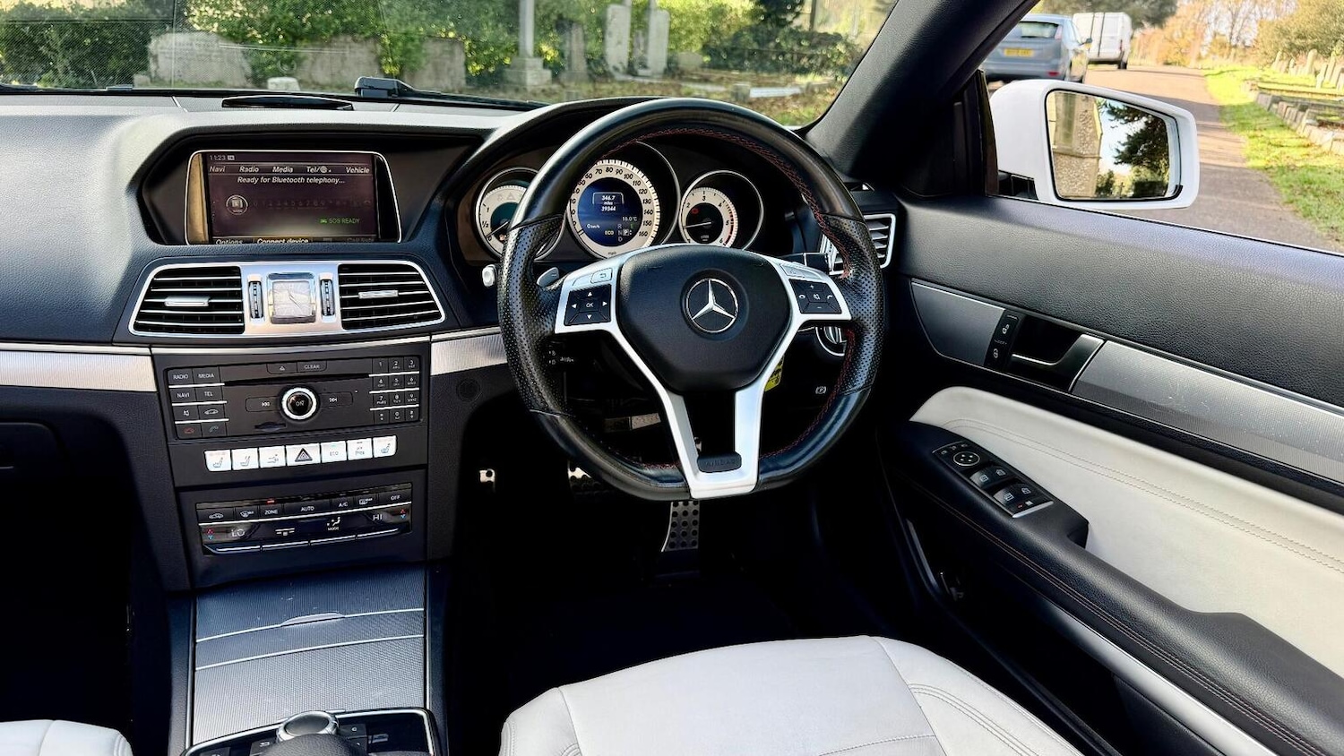 Used Mercedes-Benz E Class 2015 for sale - 77247402: Photo 34