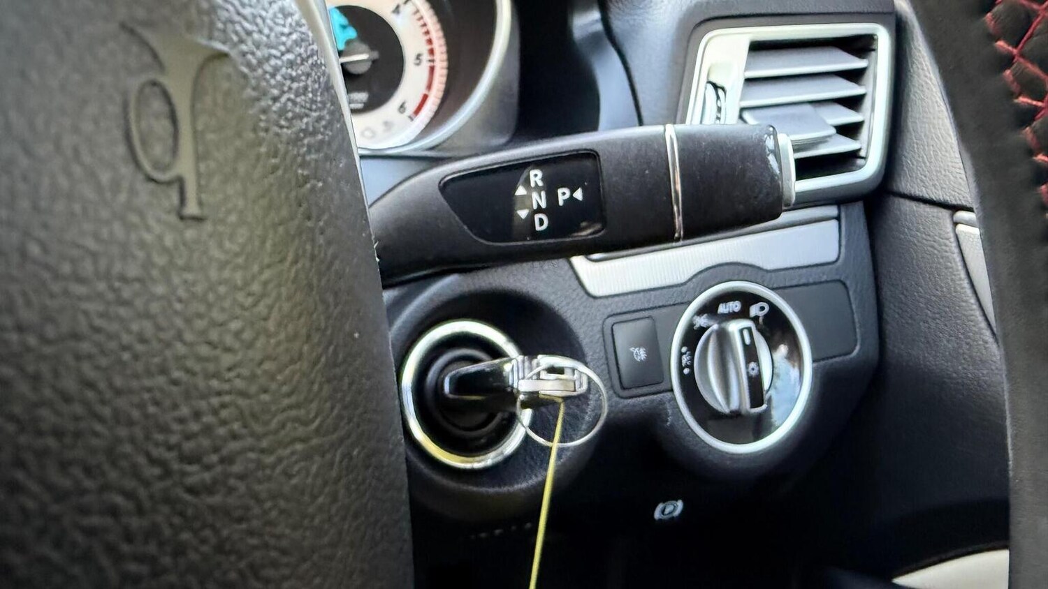 Used Mercedes-Benz E Class 2015 for sale - 77247402: Photo 51