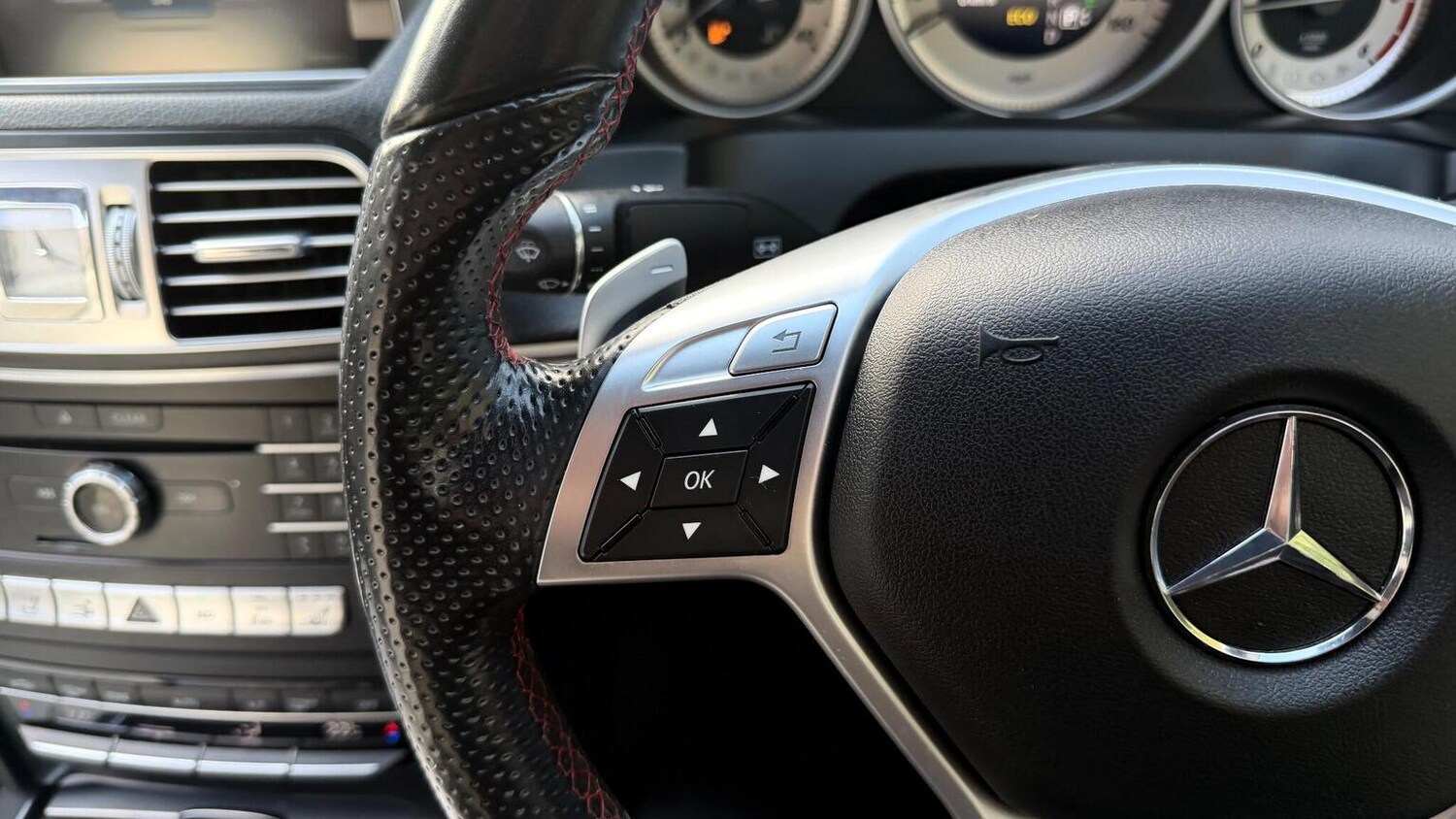 Used Mercedes-Benz E Class 2015 for sale - 77247402: Photo 53