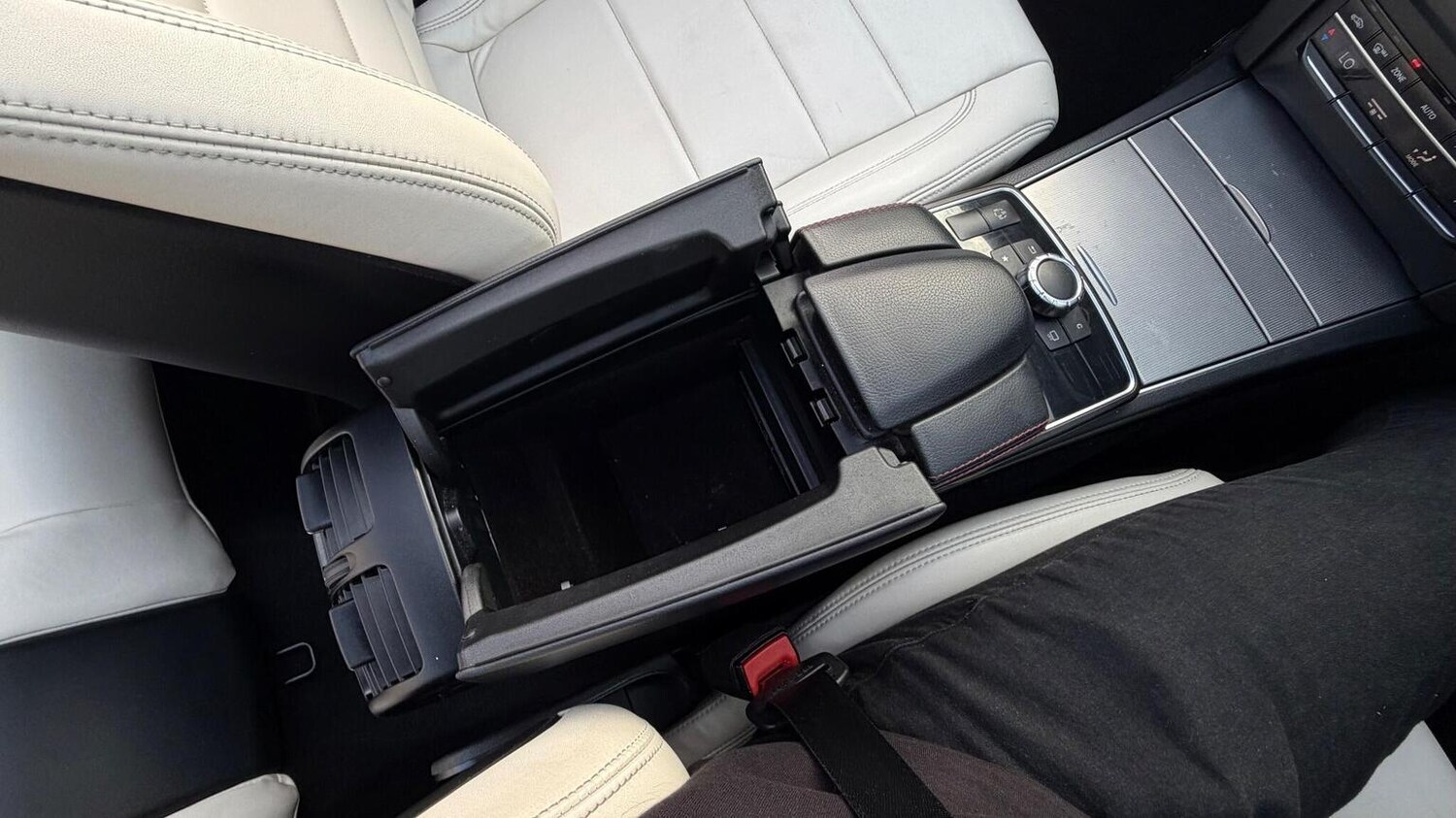 Used Mercedes-Benz E Class 2015 for sale - 77247402: Photo 87