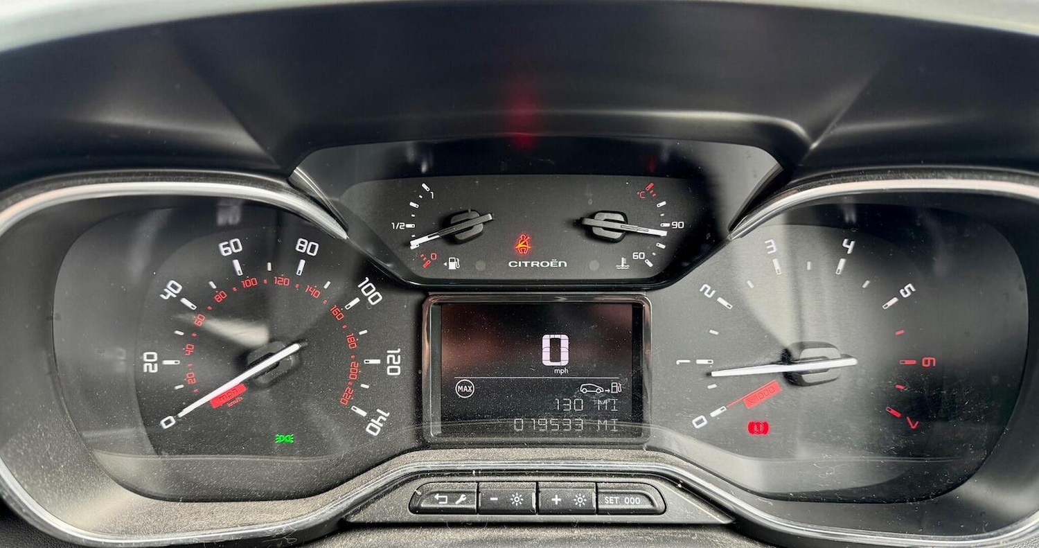 Used Citroen C3 Aircross 2018 for sale - 77548164: Photo 21