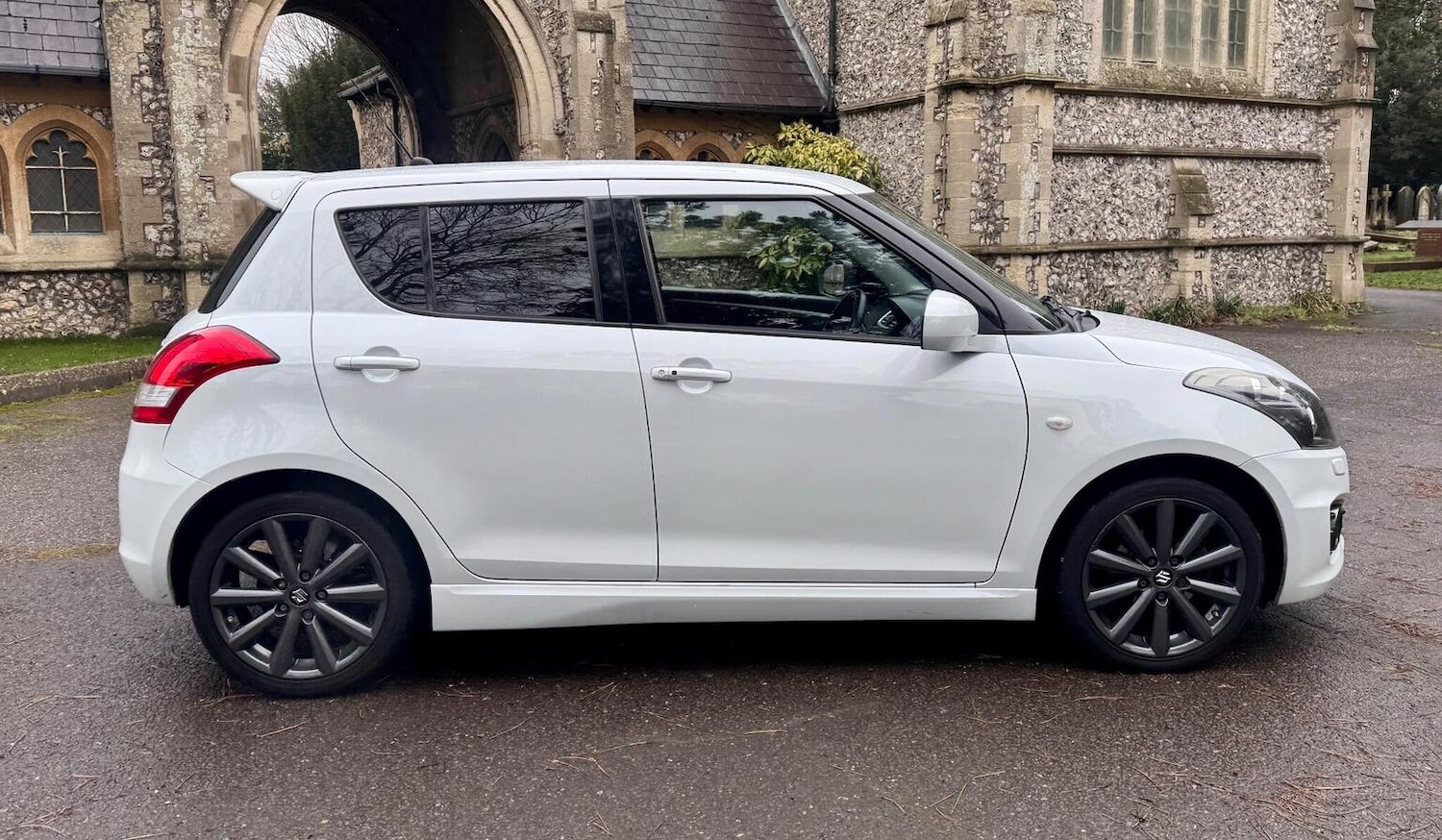 Used Suzuki Swift 2017 for sale - 77247415: Photo 18