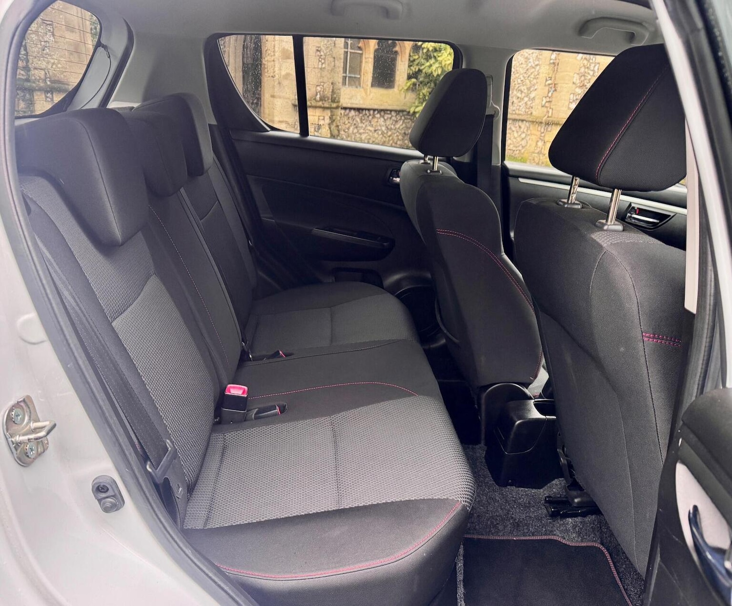 Used Suzuki Swift 2017 for sale - 77247415: Photo 30