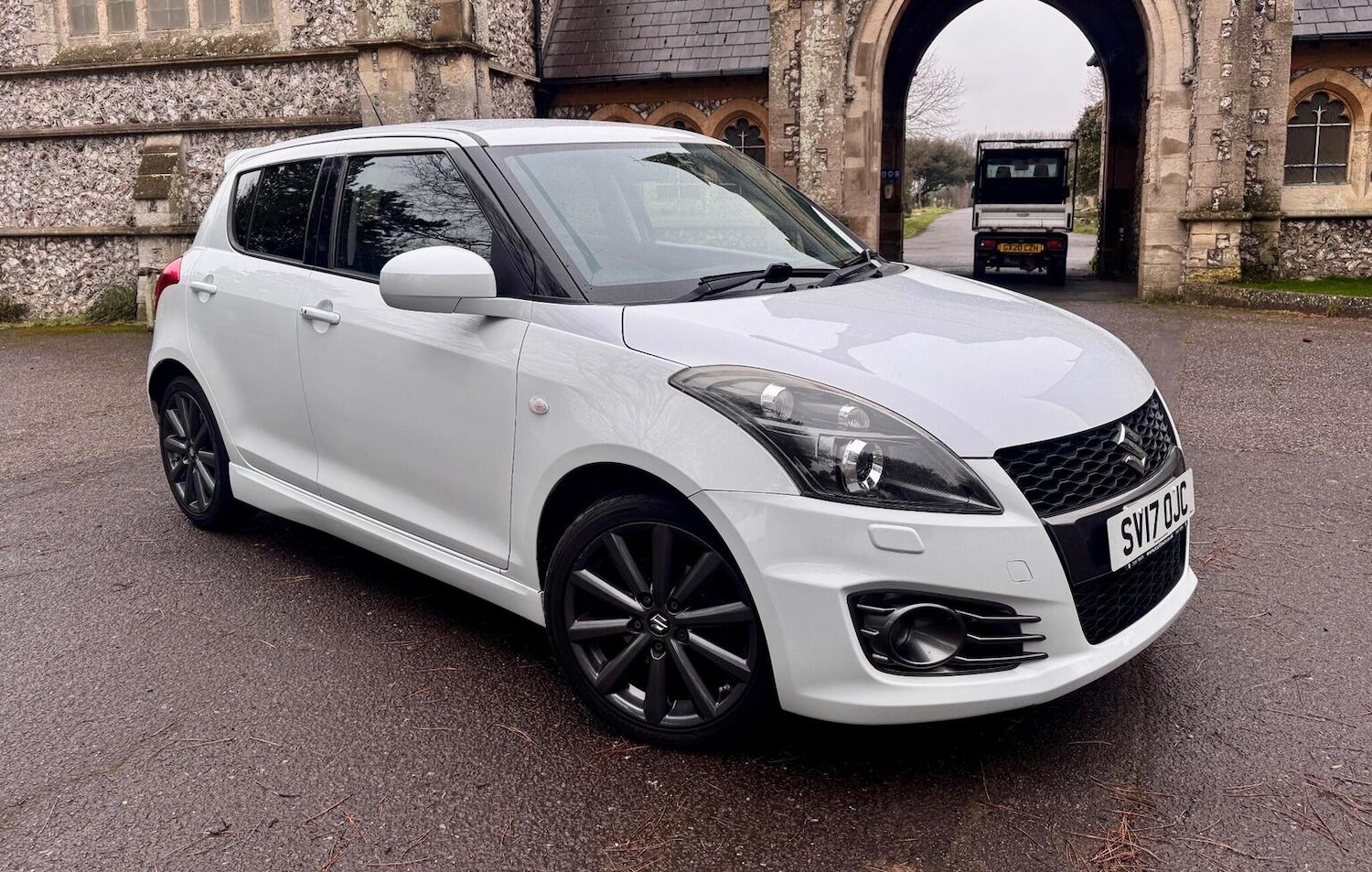 Used Suzuki Swift 2017 for sale - 77247415: Photo 5