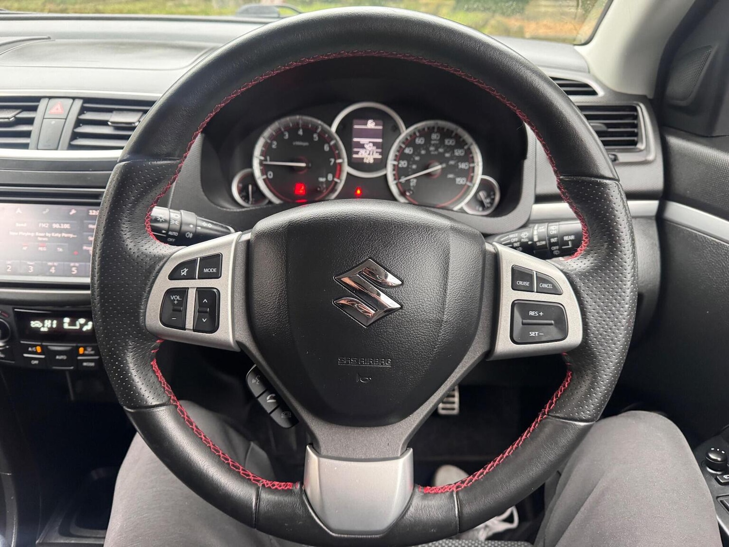 Used Suzuki Swift 2017 for sale - 77247415: Photo 54