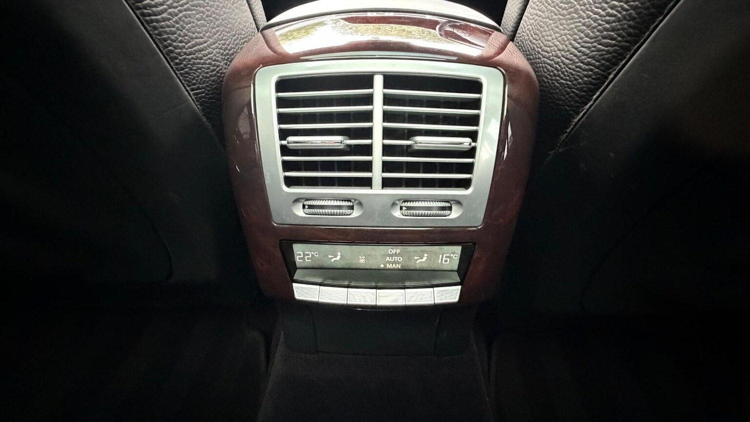 Used Mercedes-Benz S Class 2009 for sale - 77409586: Photo 41