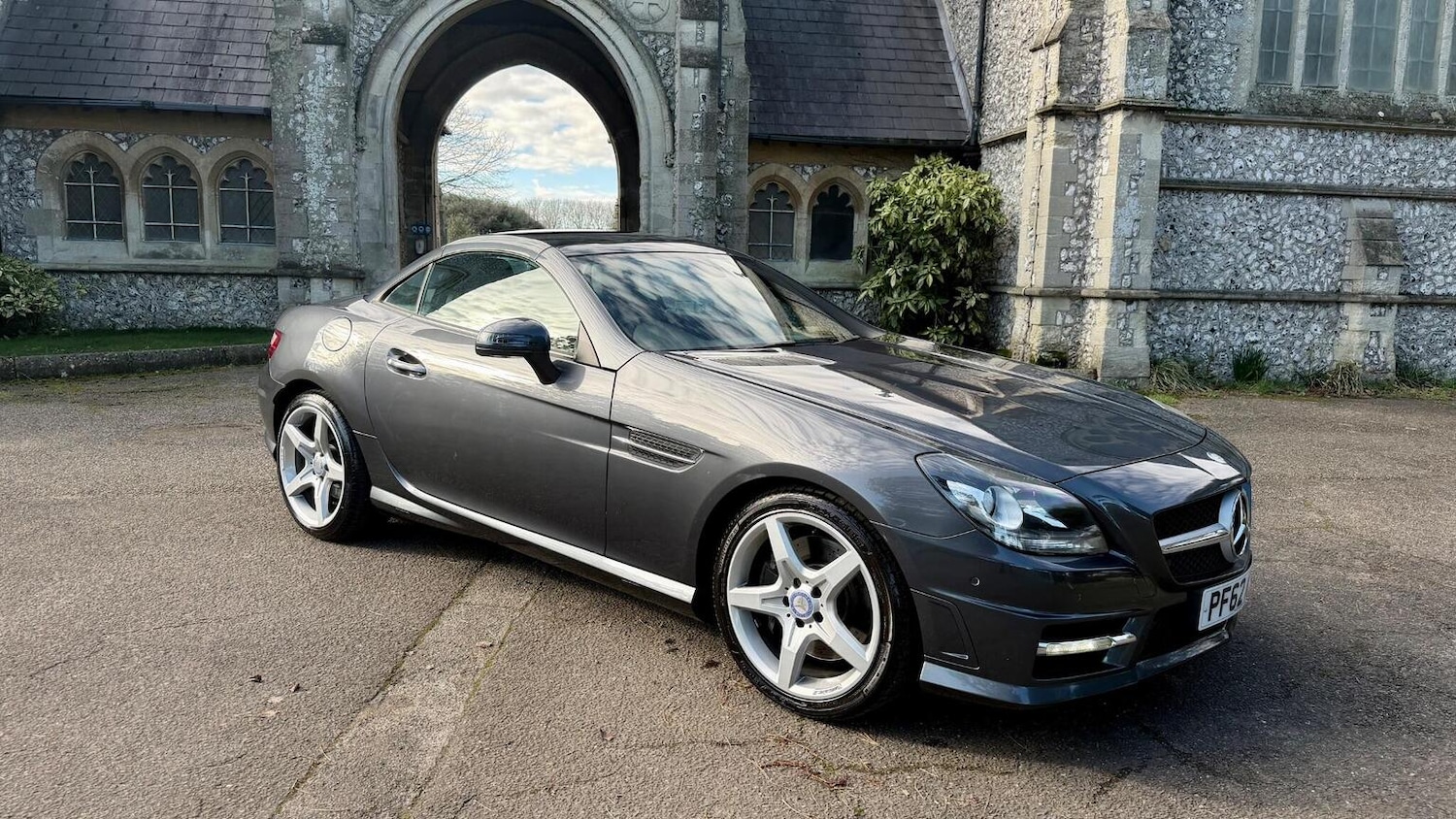 Used Mercedes-Benz SLK 2013 for sale - 77548306: Photo 11