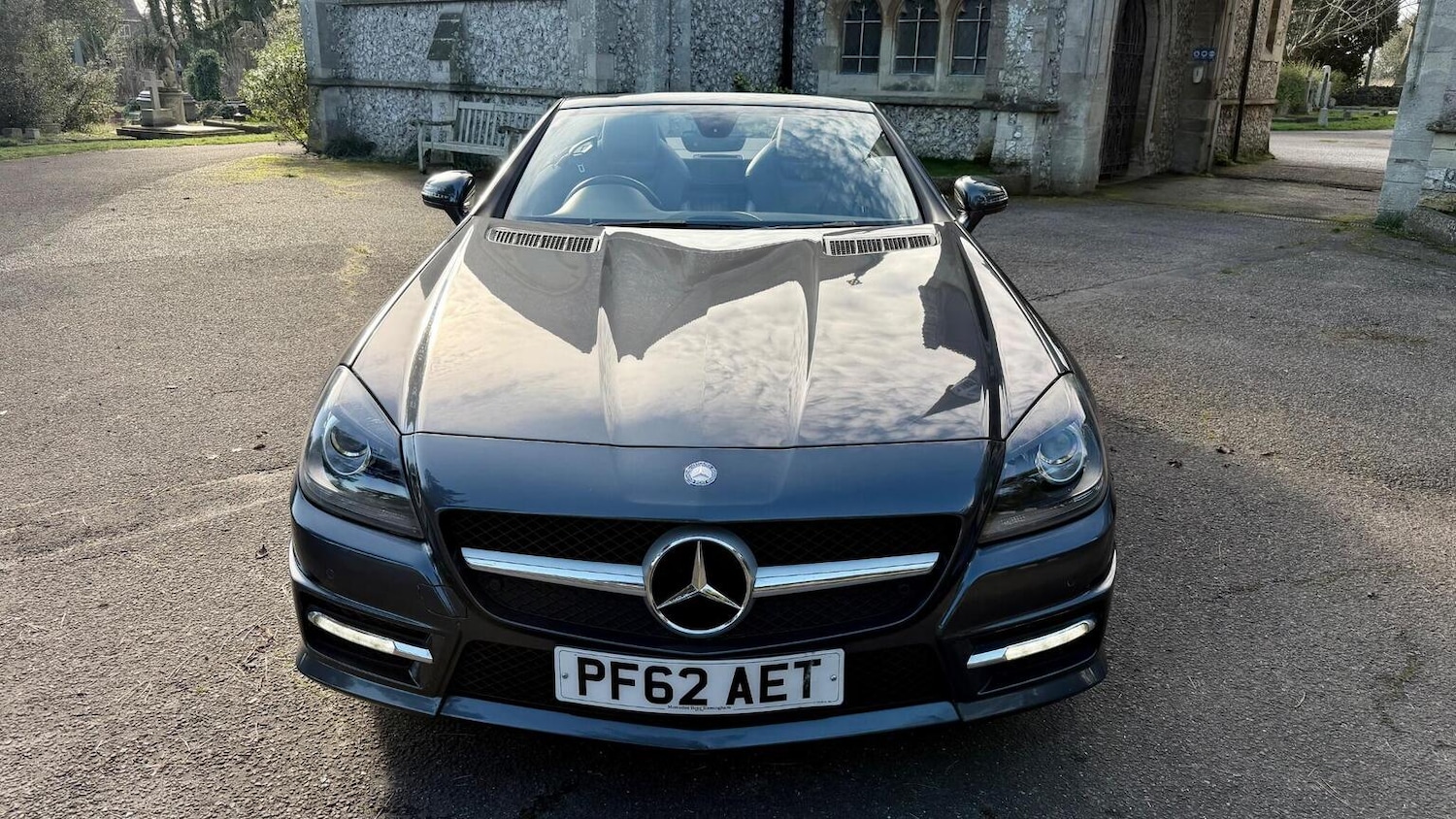 Used Mercedes-Benz SLK 2013 for sale - 77548306: Photo 2