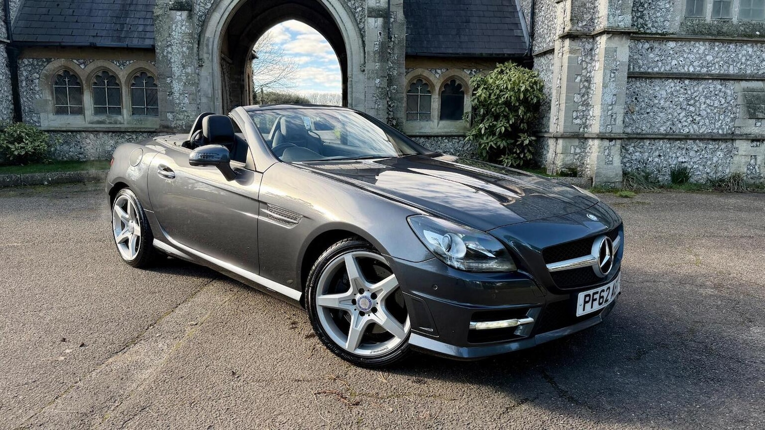 Used Mercedes-Benz SLK 2013 for sale - 77548306: Photo 6