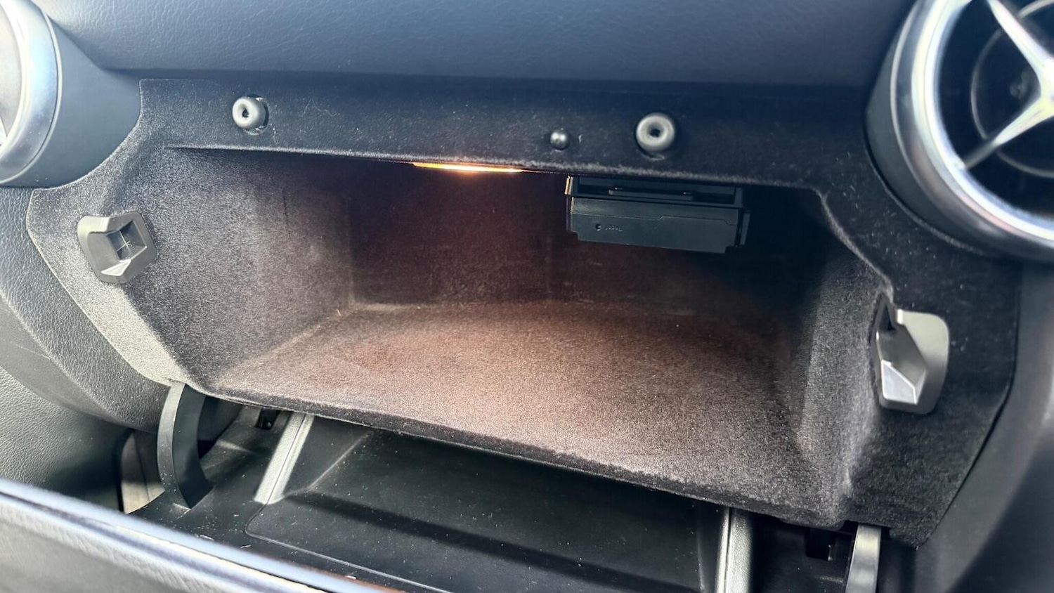 Used Mercedes-Benz SLK 2013 for sale - 77548306: Photo 87