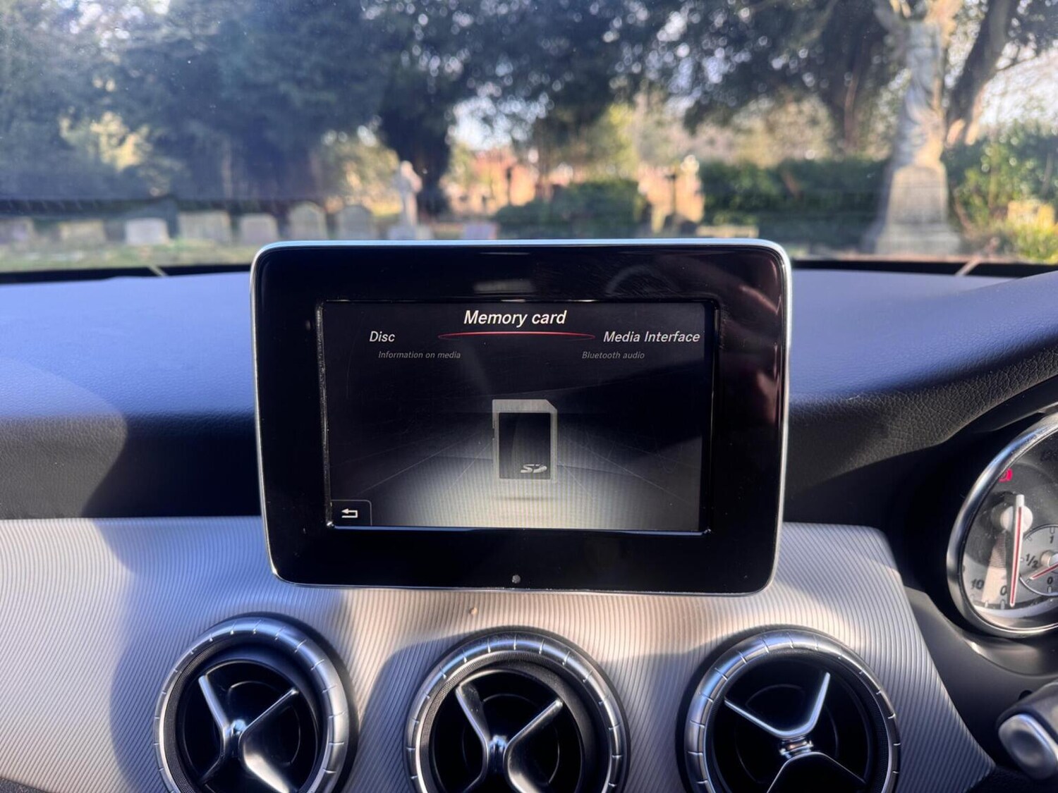 Used Mercedes-Benz CLA 2016 for sale - 77535892: Photo 40