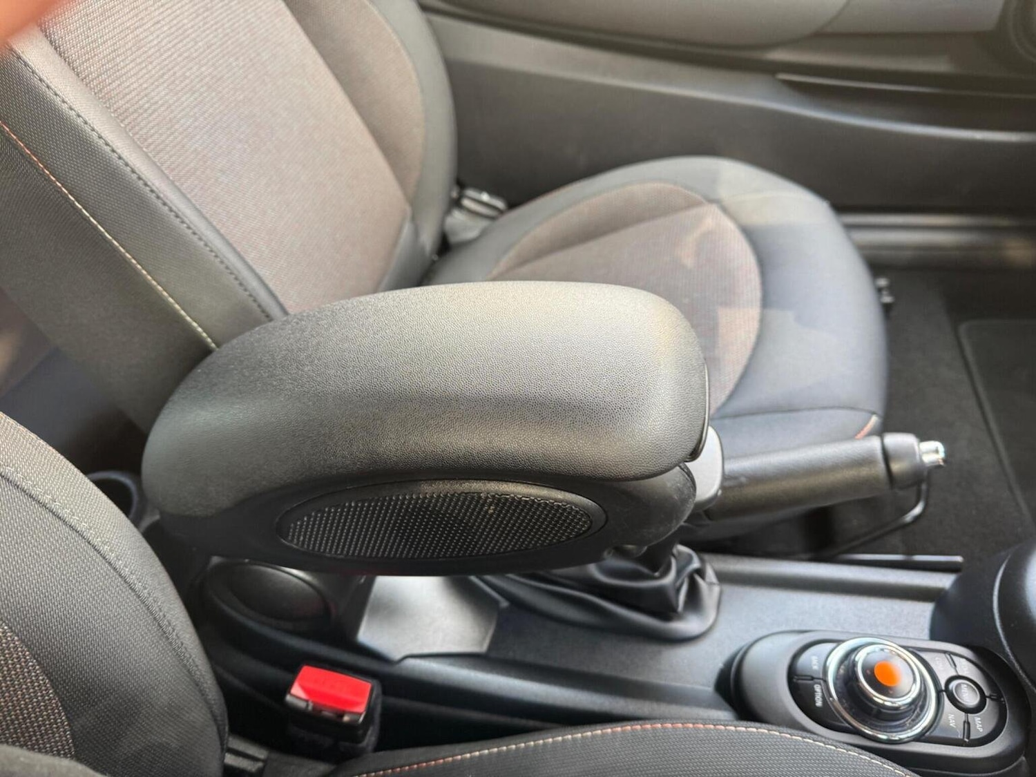 Used MINI Hatch 2019 for sale - 77403639: Photo 36