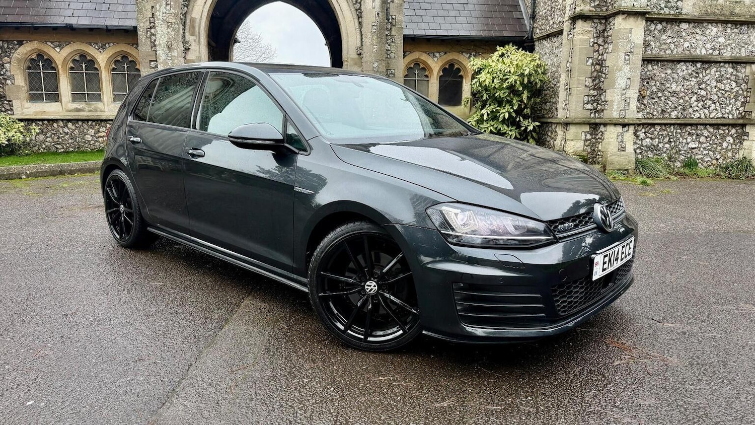 Used Volkswagen Golf 2014 for sale - 77247400: Photo 10