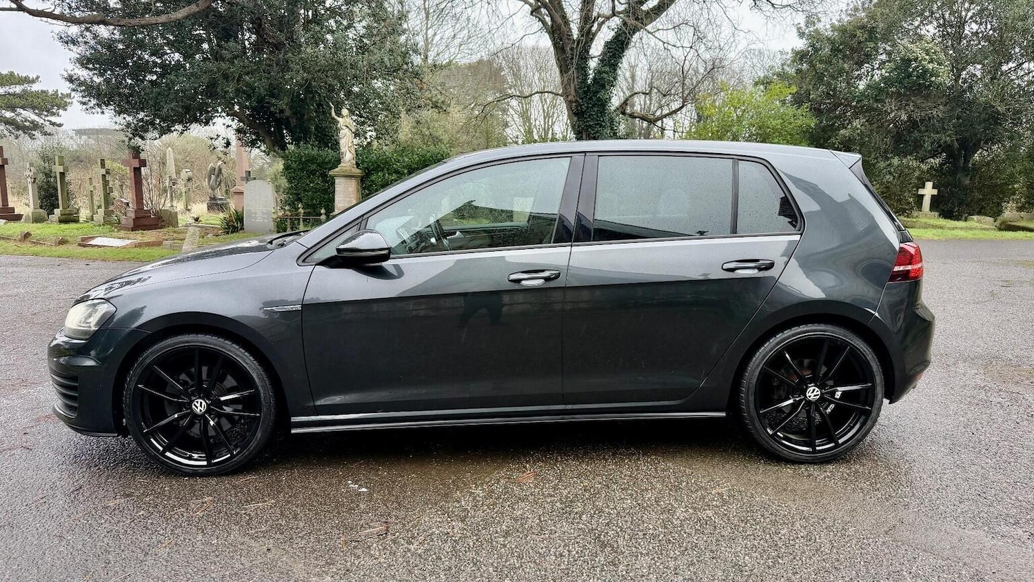 Used Volkswagen Golf 2014 for sale - 77247400: Photo 15