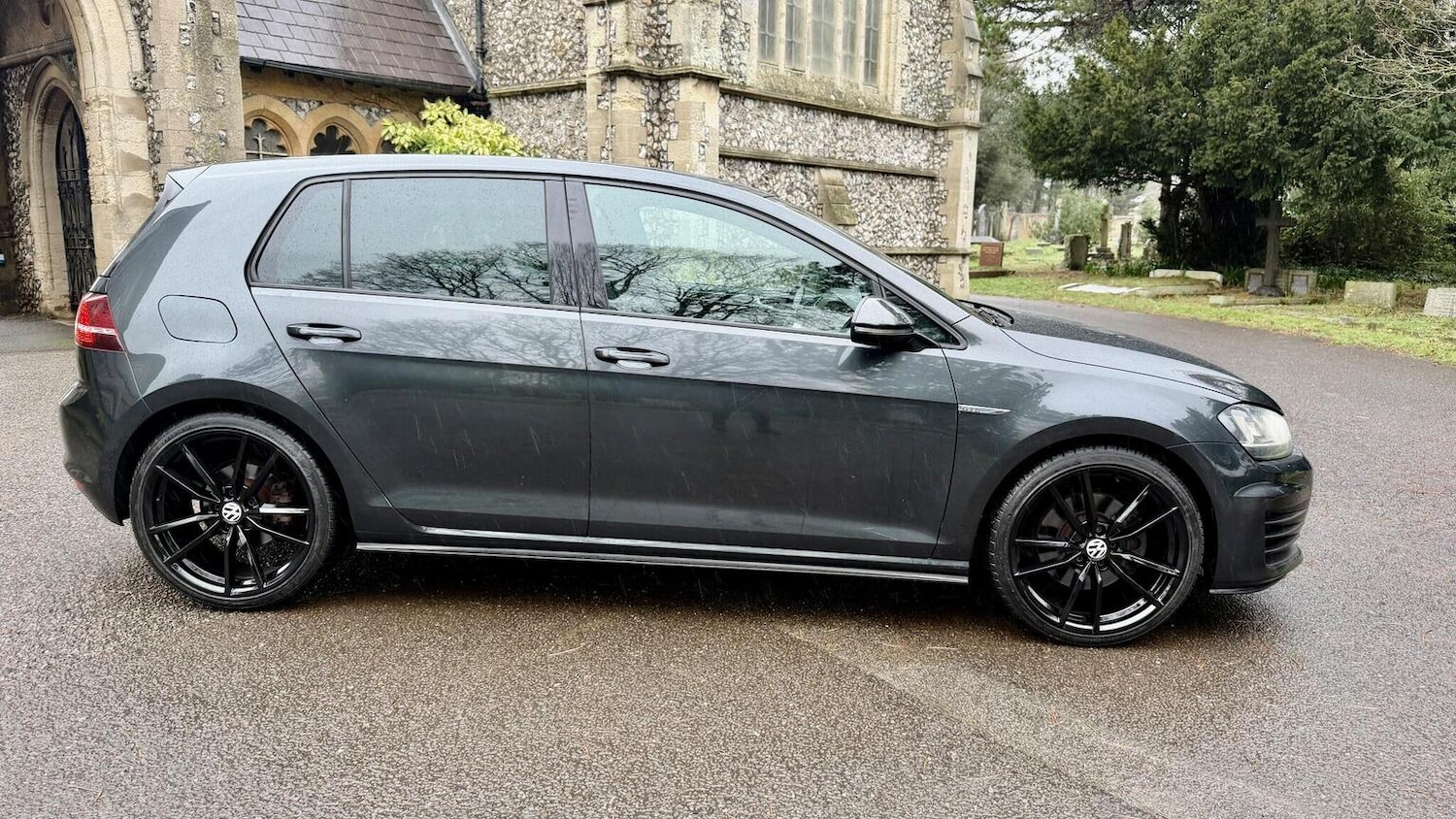 Used Volkswagen Golf 2014 for sale - 77247400: Photo 18