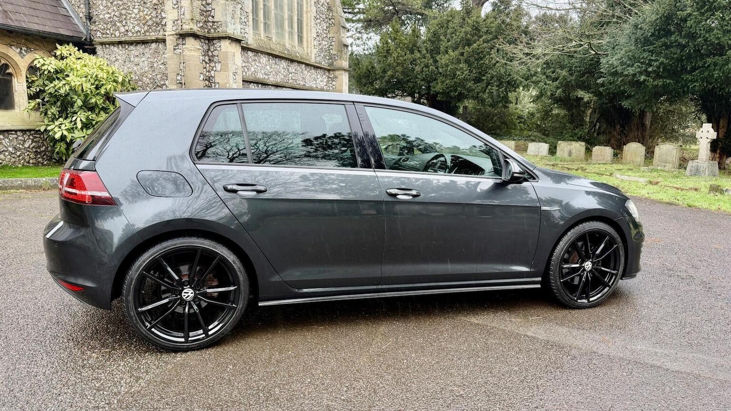 Used Volkswagen Golf 2014 for sale - 77247400: Photo 19