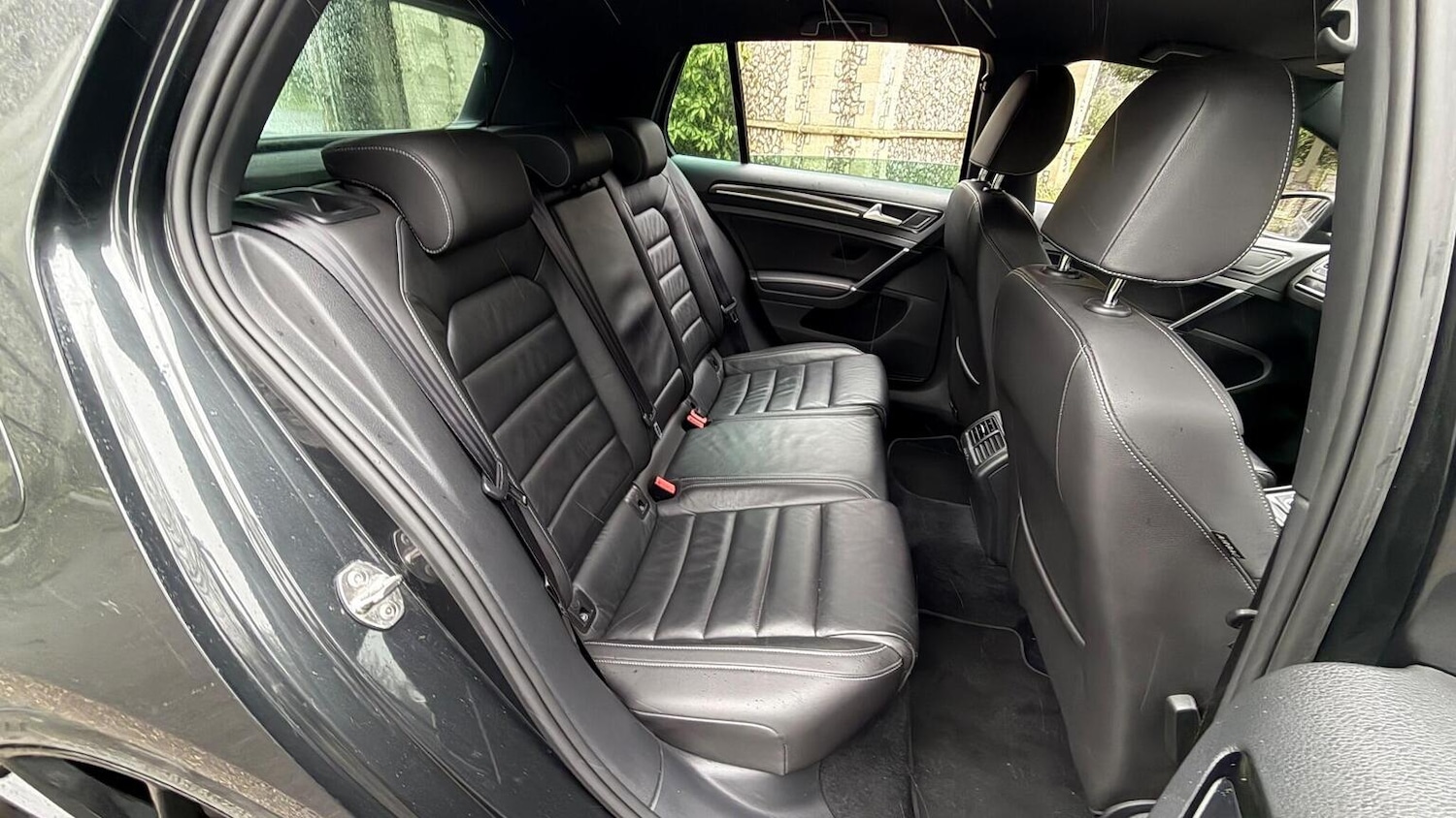 Used Volkswagen Golf 2014 for sale - 77247400: Photo 32