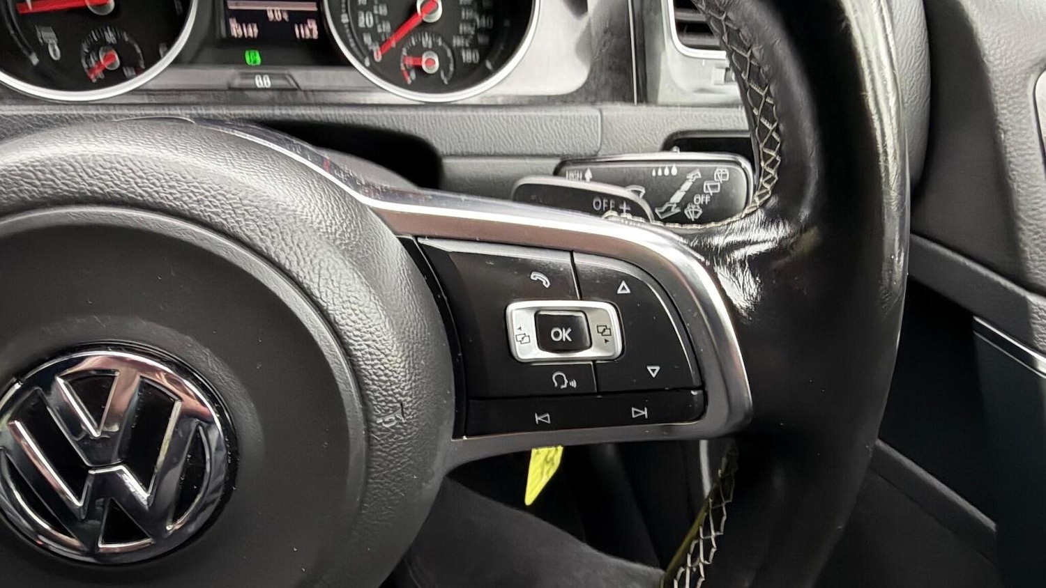 Used Volkswagen Golf 2014 for sale - 77247400: Photo 34