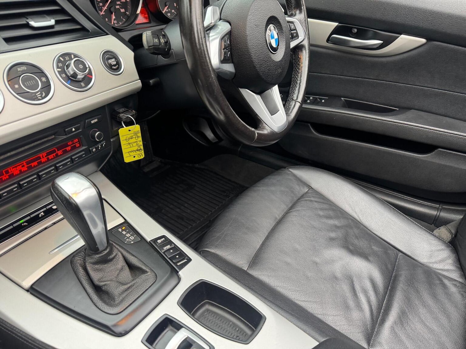 Used BMW Z4 2010 for sale - 77572718: Photo 31