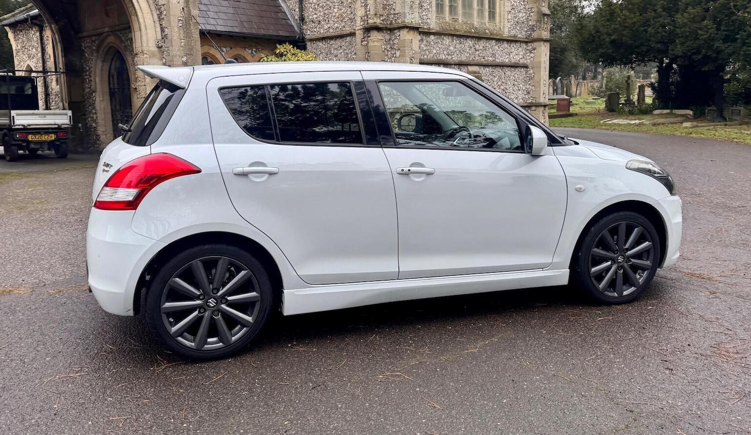Used Suzuki Swift 2017 for sale - 77395142: Photo 19