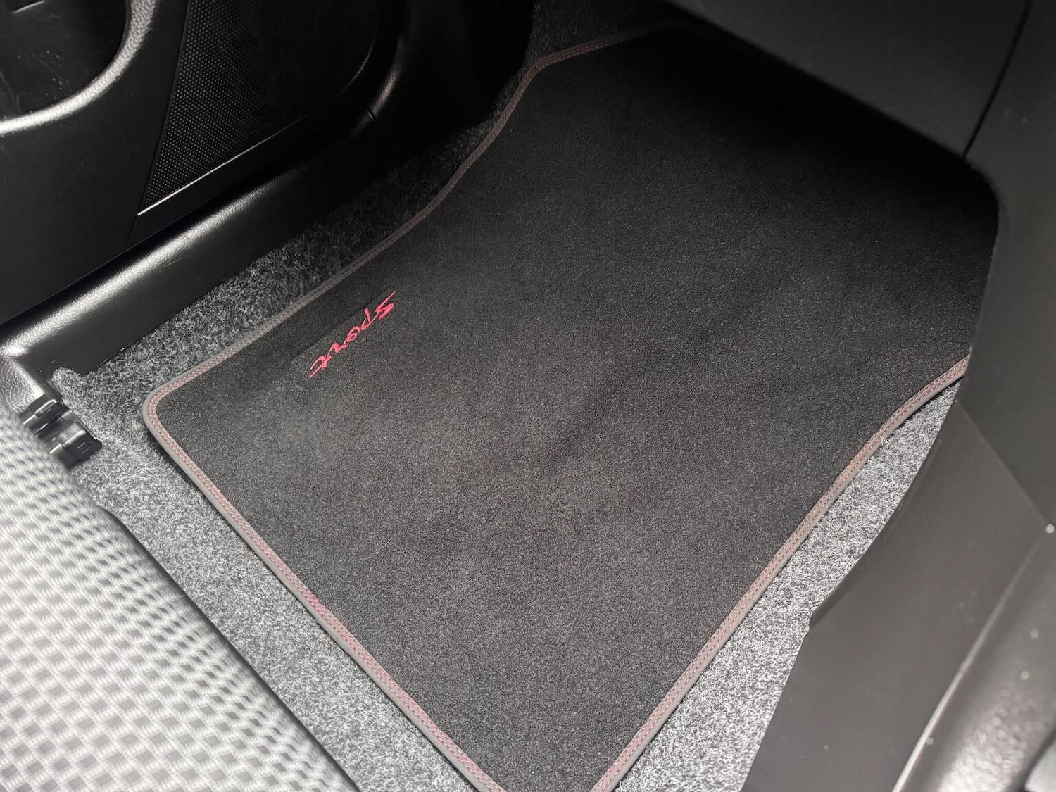 Used Suzuki Swift 2017 for sale - 77395142: Photo 49