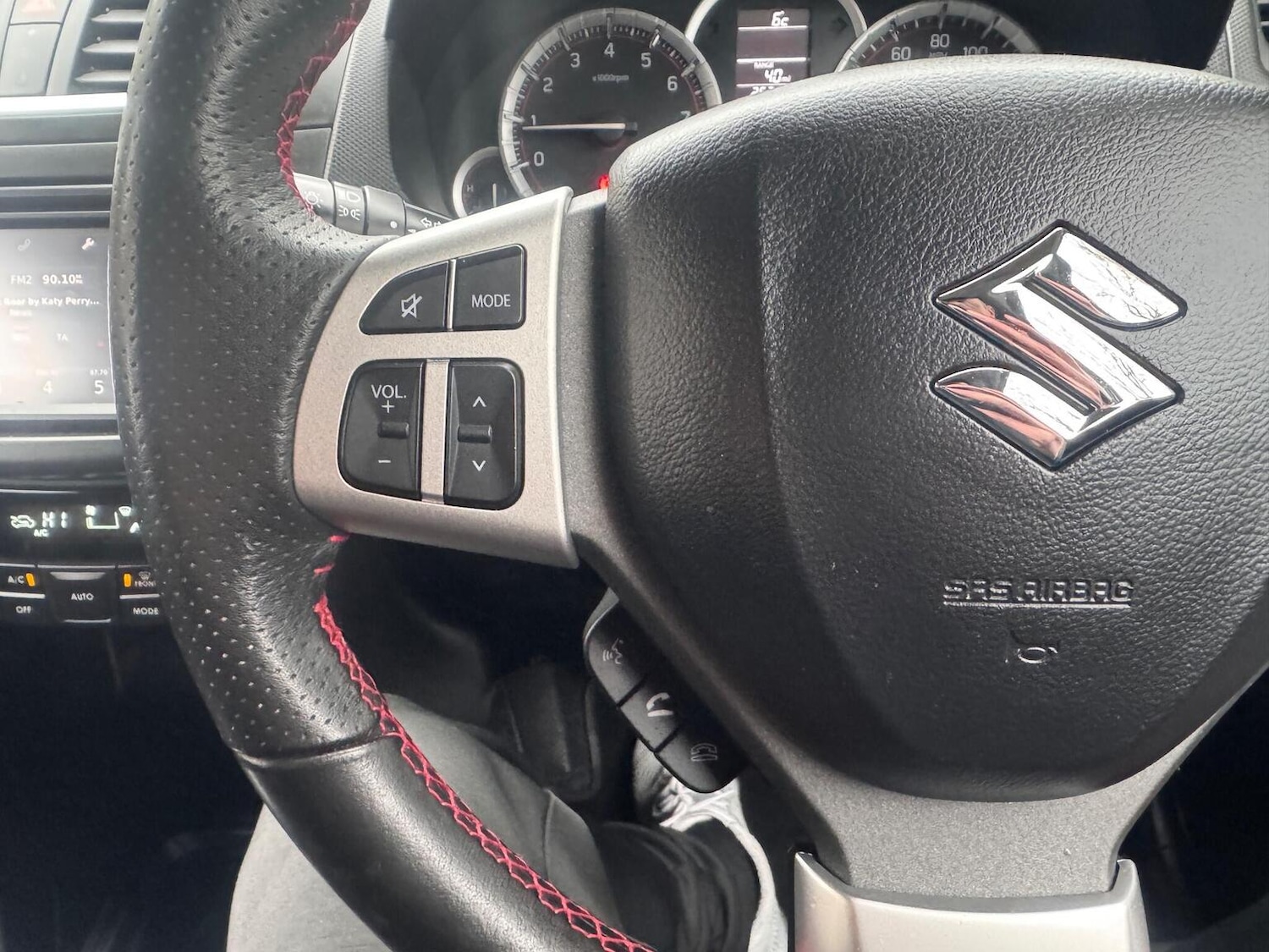 Used Suzuki Swift 2017 for sale - 77395142: Photo 53