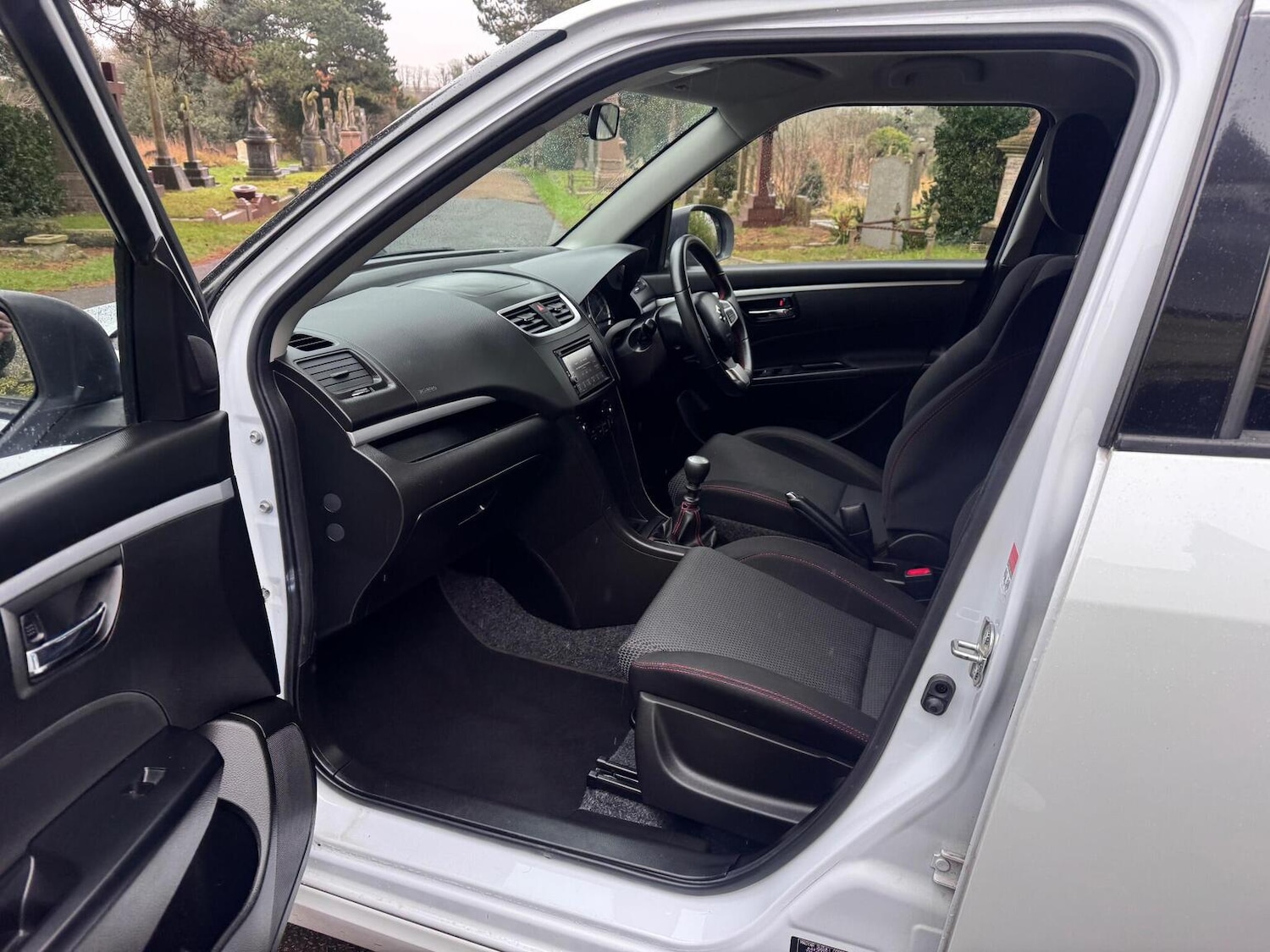 Used Suzuki Swift 2017 for sale - 77395142: Photo 57