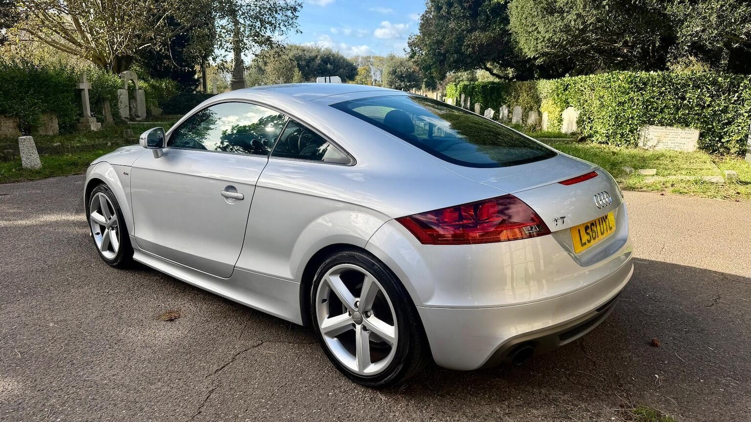 Used Audi TT 2011 for sale - 77277307: Photo 16