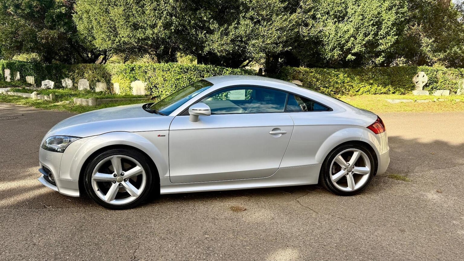 Used Audi TT 2011 for sale - 77277307: Photo 19