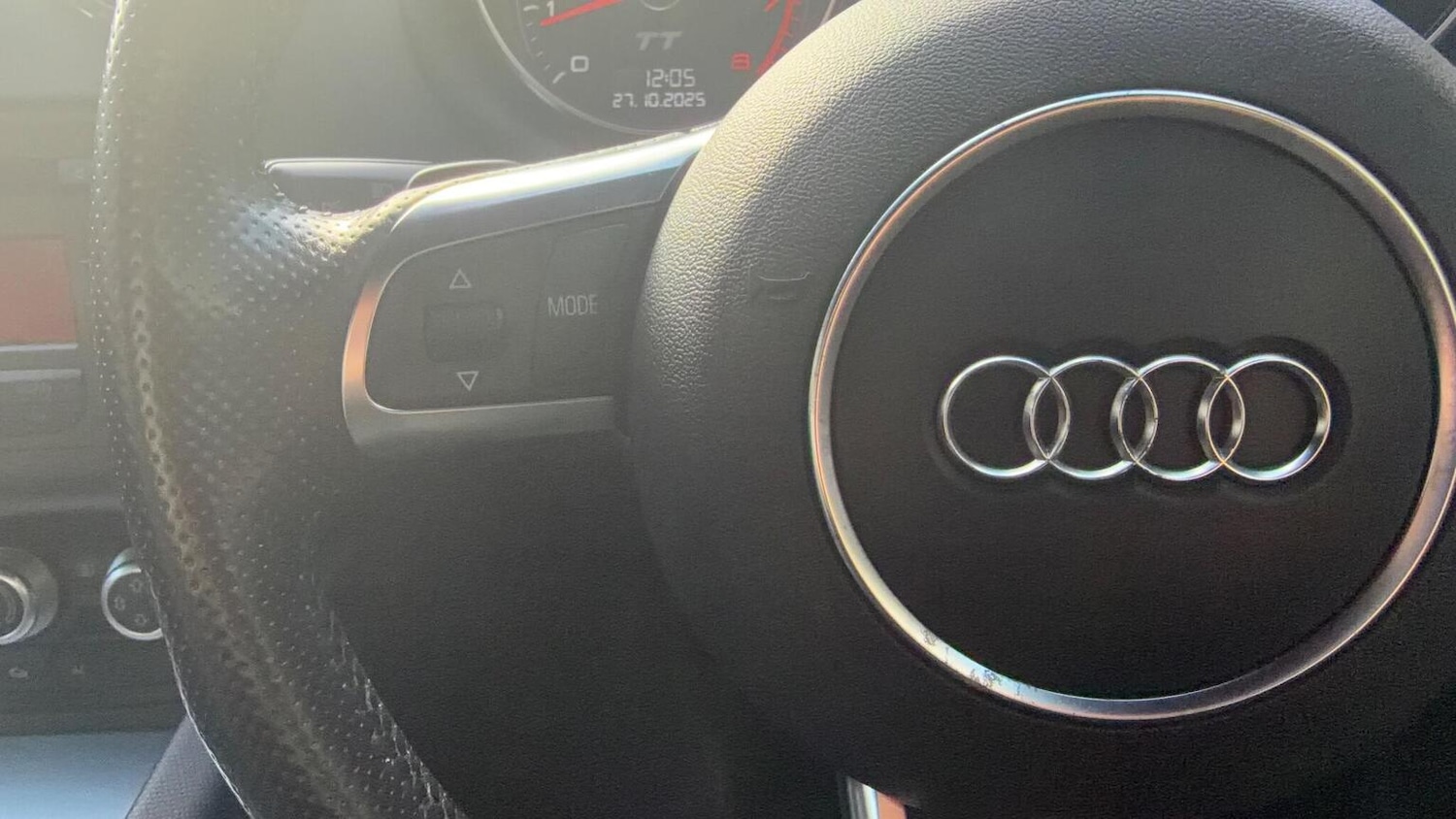 Used Audi TT 2011 for sale - 77277307: Photo 61